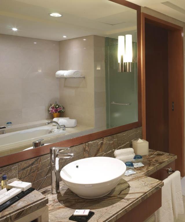 Hotel Park Plaza Wangfujing 4*